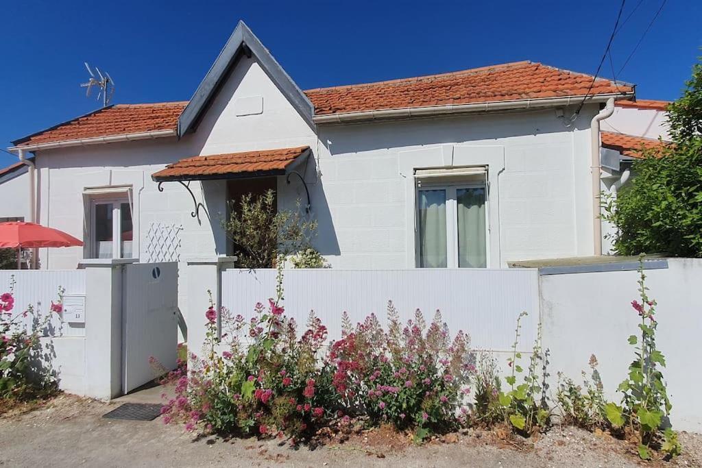 Charmante Maisonnette Proche Holiday home *